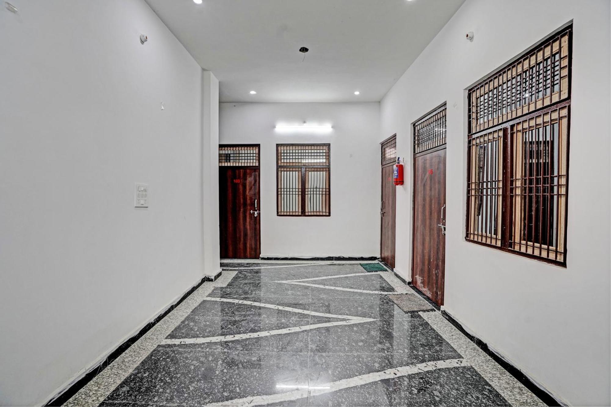 Hotel O Highway Plaza And Resorts 2 Hāthras 외부 사진